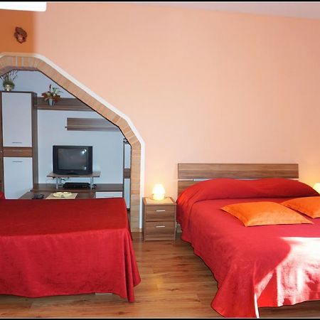Orlando'S Apartments Oj Izola Zewnętrze zdjęcie