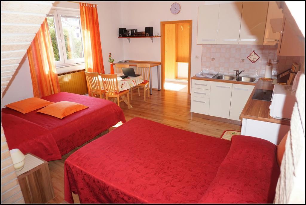 Orlando'S Apartments Oj Izola Zewnętrze zdjęcie